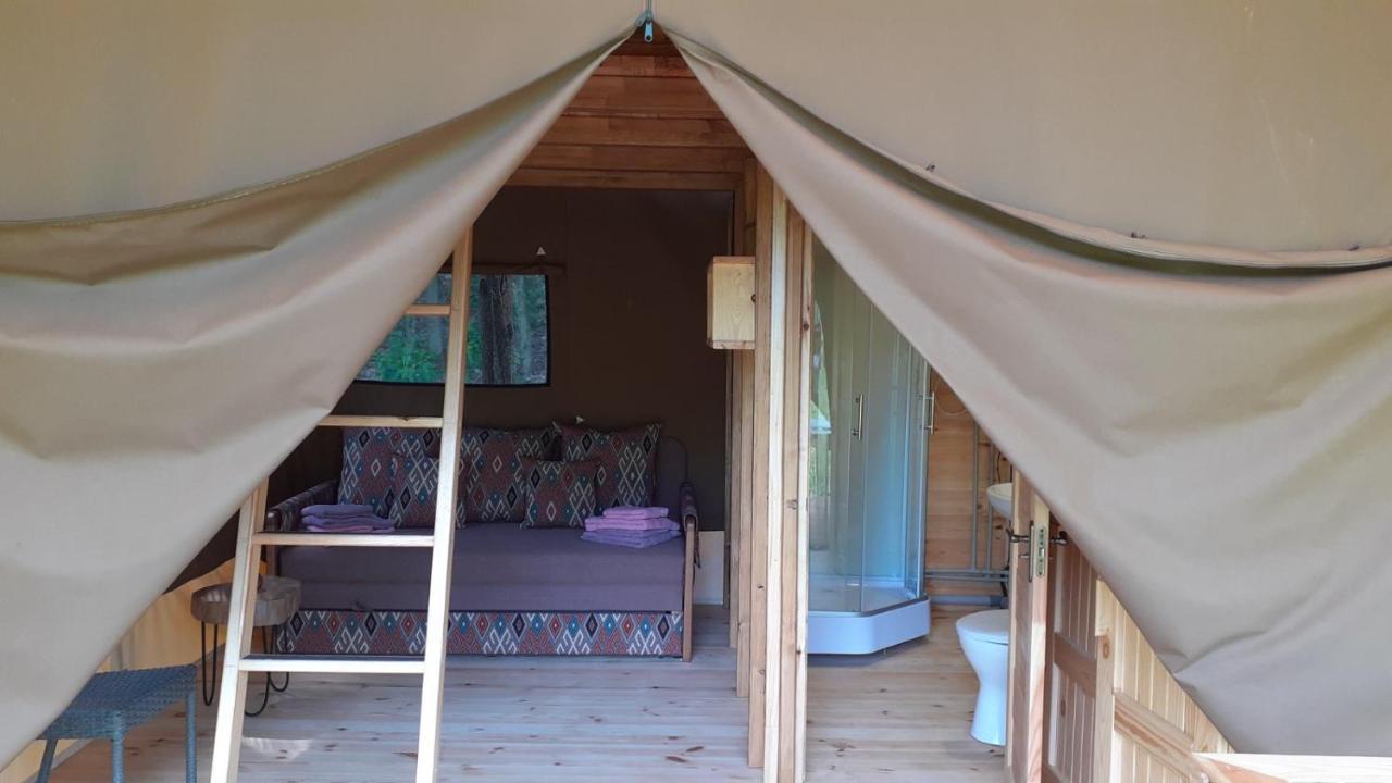 Глемпінг Шатро Hotel Ul'yaniki Eksteriør billede